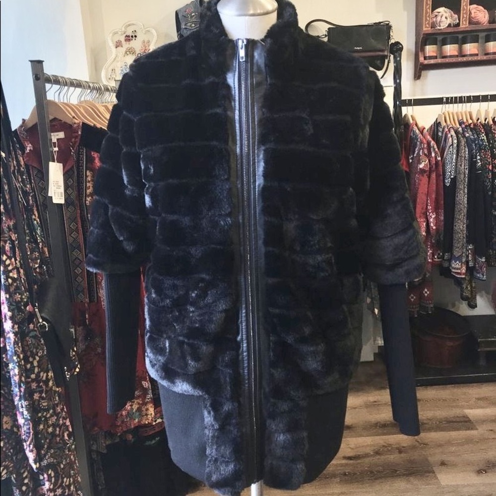 Derhy Gatwick faux fur jacket -Black